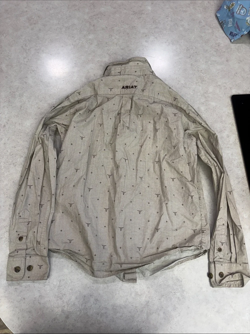 Ariat button up long sleeve shirt
